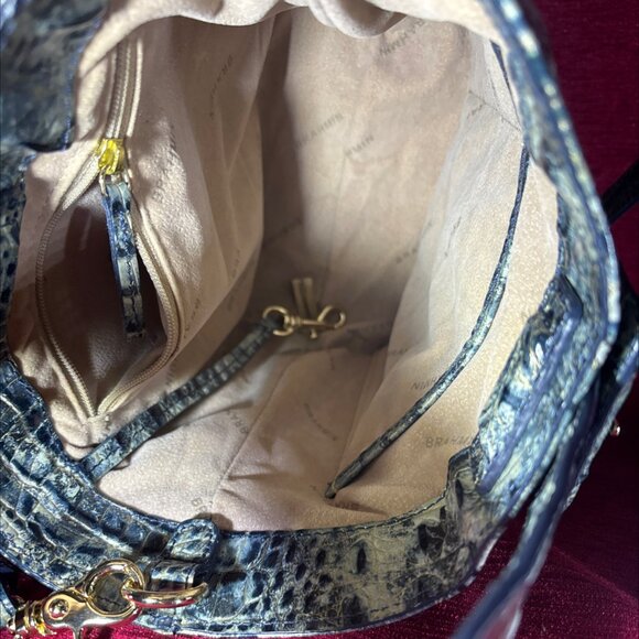 NWOT Brahmin Blue Crocodile Embossed Leather Bucket Bag - Picture 4 of 8